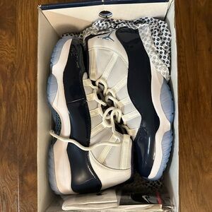 Air Jordan 11 Retro Sneakers